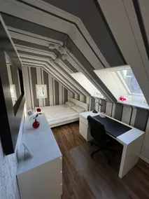 Cozy apartment with 24-hour self check-in - Image 4