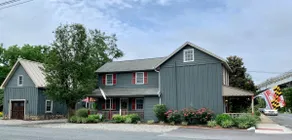 McReynolds-Woods House -Private 3 Bedroom Home - Image 2