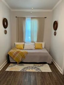 Natalie's Magnolia Cottage - Image 2