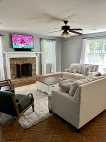 Cozy hideaway minutes from campus - Image 3