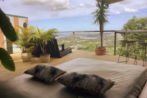 Jungle Spa apartment with private jacuzzi and sea view - Image 2