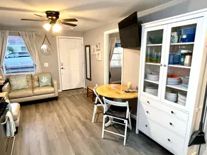 Cozy 2 Bedroom - 12 Minutes from Clearwater Beach - Image 5