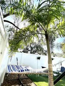 Cozy 2 Bedroom - 12 Minutes from Clearwater Beach - Image 4