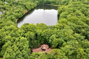 Fantastisk modern Lakefront Chateau i utmärkt Pocono-läge! WiFi, AC, radbåt. - Image 2