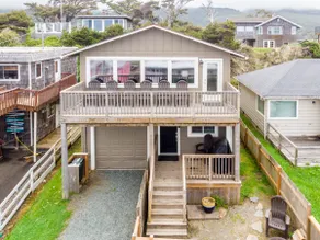 Panoramic Ocean Views! Large groups, pet friendly, game room. - Image 3