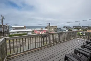 Panoramic Ocean Views! Large groups, pet friendly, game room. - Image 4