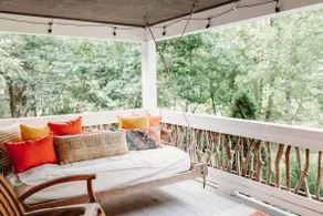 Hot Tub/Pet Friendly/Fenced Yard/KING BED - Image 4