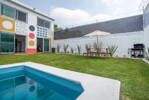 A vacation home with a private pool and Wi-Fi! - Image 5