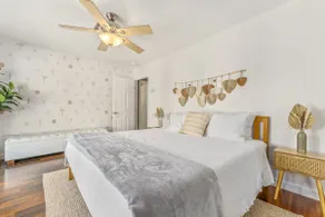 Desert Escape w/ Cabana, Spa Heat, & 1pm Check In - Image 5