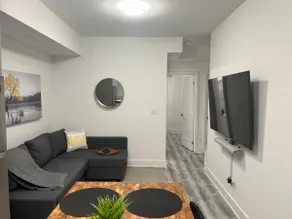 Ultra Modern Townhome with Extra Large Terrace - Image 4