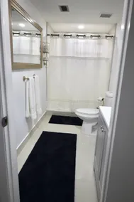 Cozy 3 Bedroom, 2 bathroom home 5 miles from beach - Image 5