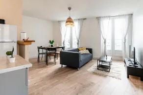 L'Aparté Manosquin: Large Charming Two-Room Apartment - Image 2
