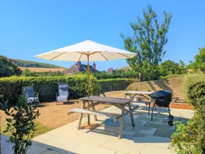 3 Bed Holiday home close to idyllic Lulworth Cove - Image 2