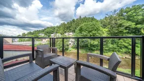 [1 group per day, limited to 4 people] A townhouse along Miyagawa for rent ~ WAT RESORT Hida Machiyado Sakura ~ - Image 3