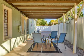 Claire’s Cottage - Cozy House in Nice Neighborhood - Image 5