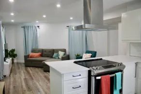 5 of 5 Luxury Suites in Mitchell Heights Building - Image 3