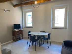 Apartment on two levels near the gardens - Image 3