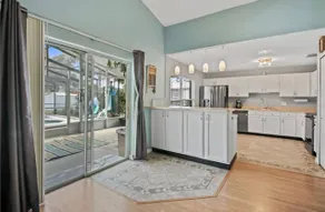 Entire private home/heatedpool/boat or rv parking - Image 2
