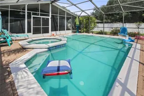 Entire private home/heatedpool/boat or rv parking - Image 3