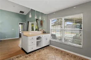 Entire private home/heatedpool/boat or rv parking - Image 4
