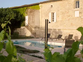 Cottage with pool, Château de Lescours, St-Émilion - Image 3