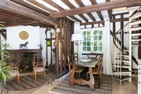 Lovely place with large garden. - Image 2