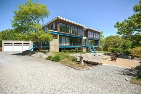 Secluded 20 acre 10BR ultra contemporary retreat - Image 2