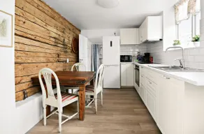 Large three bedroom apartment in central Härnösand - Image 2