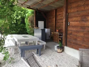House in the countryside with river access - Image 4