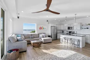 5 Star Corner Penthouse with Million Dollar View! - Image 5