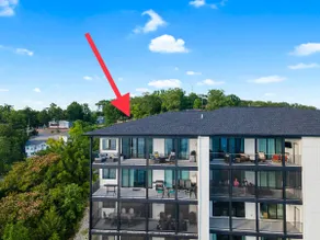 5 Star Corner Penthouse with Million Dollar View! - Image 4