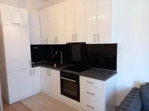 Lovely Condo,Minutes Away from the Beach - Image 5