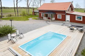 Spa villa with pool on private location - Image 4