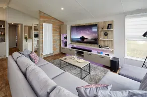 Modern Luxury 3 Bedroom Lodge - Sea & Estuary View - Image 4