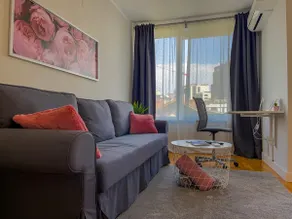 1BR/1BA Condo WFH Ready/Comfy bed/Next to Subway - Image 2