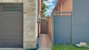 Spacious 2 Bedroom Basement - Image 4