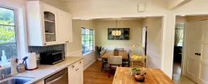 The Woodland Hills Cottage - Image 5