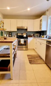 The Woodland Hills Cottage - Image 3