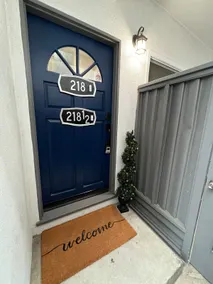 Beautifully Remodeled Home In Newport - Image 3