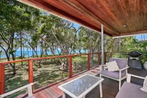 The Beach House - Image 2
