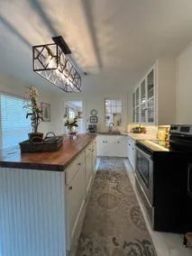 Chicly Curated Cottage -1 min to Sports Complex - Image 5