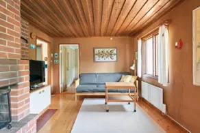 Authentic Swedish family home on the archipelago - Image 2