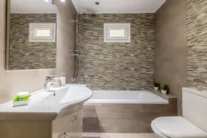 Elegant city Apartment, Heraklion - Image 5