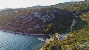 Villa Kovaceva Bay - Image 2