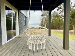 Wake Up To An Amazing View of Table Rock Lake - Image 3