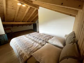 Spa getaway in the heart of the Valais vineyards - Image 3