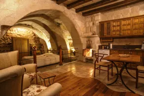 Large Stone House with Terrace, Fireplace and Balloon View - Image 2