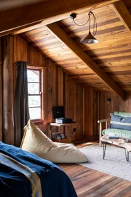 Cabin in the wild at Sugar Rock Ranch - Image 4