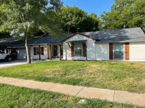 Cozy 4 bedroom 2 bath home near TSU. Free parking - Image 4