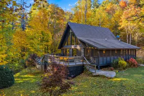 Bright & cheery! Modern, quiet, peaceful. - Image 3
